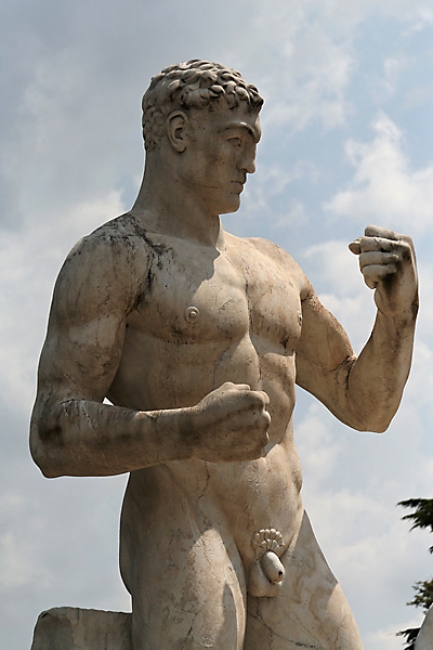 Stadio dei marmi 101